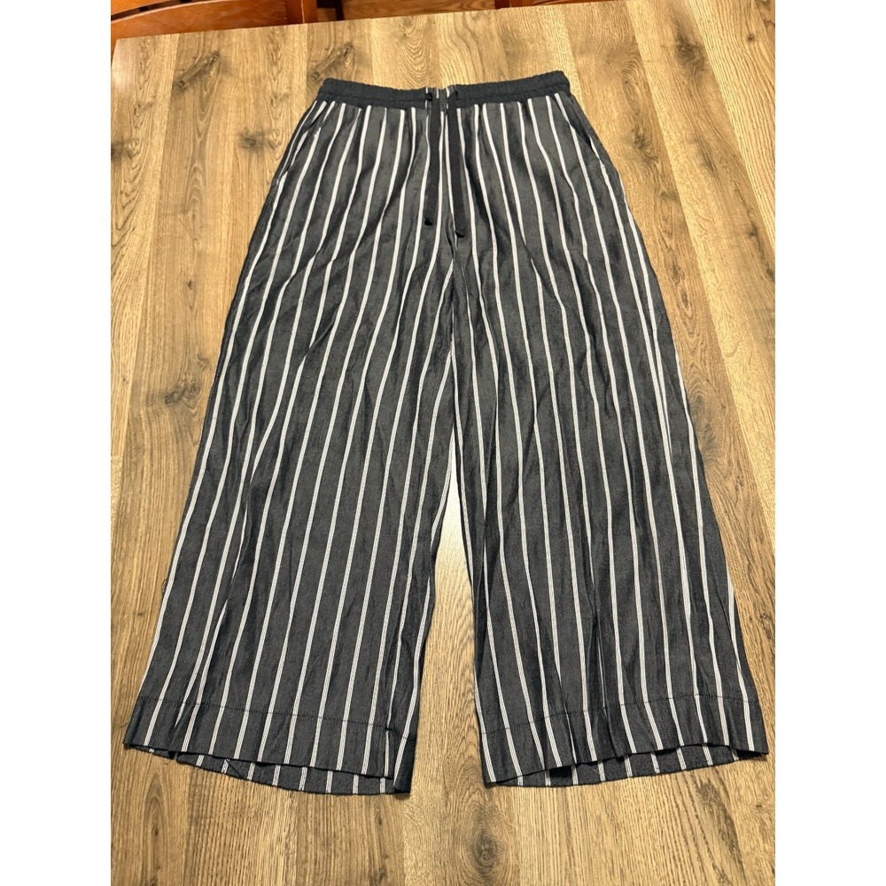 Hem & Thread Pants, Women's Size Medium, Gray White Stripe Pull On Tie Waist
